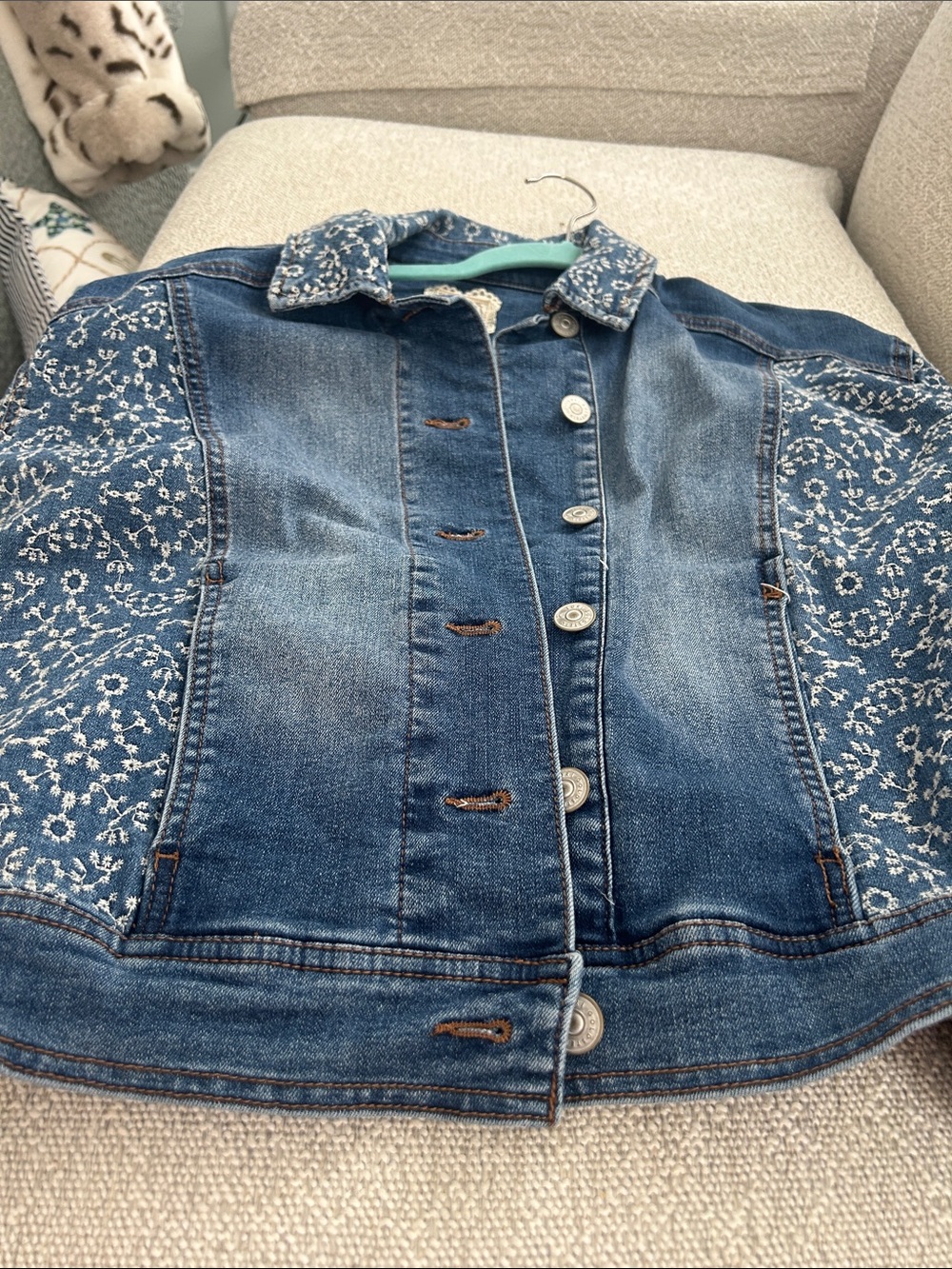 LOGO by Lori Goldstein Blue Denim Jean Jacket with Floral Print Panels
